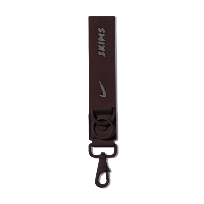 Reviews: NikeSKIMS Women's Keychain. Nike.com